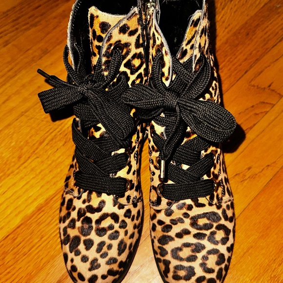 Kate Spade Romia Leopard Hair Calf Leather Side Zip Lace Front Flat Boot Size 9 - Picture 2 of 8